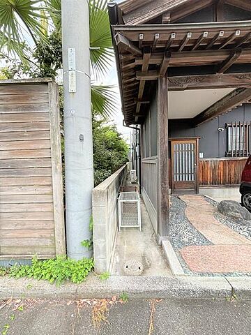 外観 松山市小川