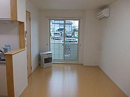 アドラブール 102 1階1LDKのリビング/ダイニング