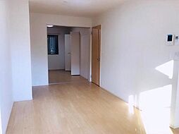 エレガント　ハーモニー　IV番館 202 2階1LDKのリビング/ダイニング