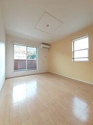 ブランシュII 201 2階2LDKのリビング/ダイニング