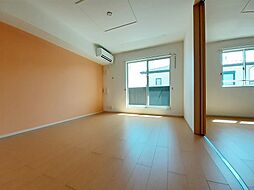 エバーロング 202 2階2LDKのリビング/ダイニング