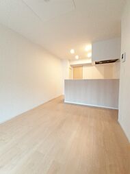 セレーノ　プラシード　I 102 1階1LDKのリビング/ダイニング