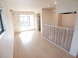 トラスト　I 103 1階1LDKのリビング/ダイニング