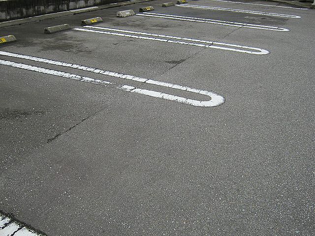 3 / 3