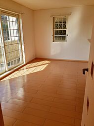 ノーブル 101 1階1LDKのリビング/ダイニング