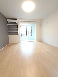 アメニティプレイス　II 102 1階ワンルームのリビング/ダイニング