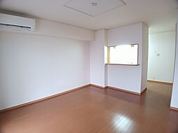 メゾン・グレイスＢ 101 1階2LDKのリビング/ダイニング