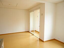 ファイン・ハル・エ−ル　III 203 2階2LDKのリビング/ダイニング