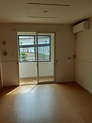 ラフォンテ　ヴィラ　アルファ 201 2階2DKのリビング/ダイニング