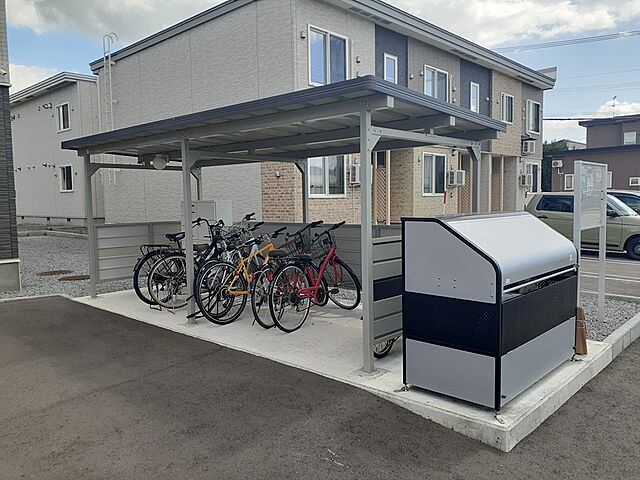 その他