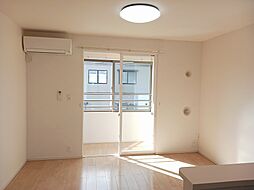 レクサス野村 206 2階1LDKのリビング/ダイニング