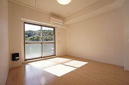 ボスカートF. ワンルームの写真