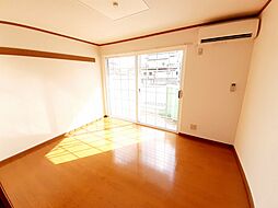 コーポクレストールIII 103 1階2DKのリビング/ダイニング