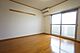 リビング...