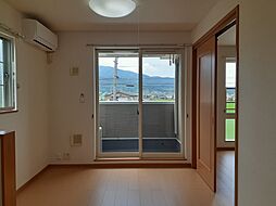 ココタイム　Ｃ 203 2階2DKのリビング/ダイニング