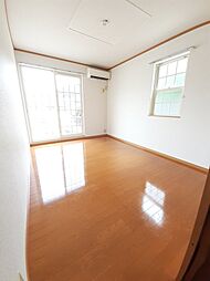 ハーベスト下上 105 1階2DKのリビング/ダイニング