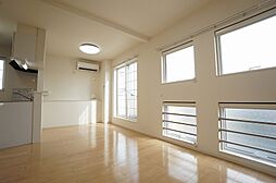 コルソ・ソーレ 203 2階1LDKのリビング/ダイニング