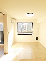 ヴィャルジ 202 2階2LDKのリビング/ダイニング