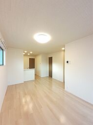 サンアンドハート　I 101 1階1LDKのリビング/ダイニング