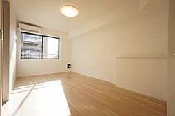 カミング小芝　Ｂ棟 302 3階1LDKのリビング/ダイニング