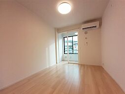 アルプスビュー安曇野　Ａ 102 1階1LDKのリビング/ダイニング