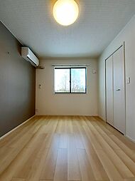 ヴィラ　ベルディ　II 101 1階1LDKの室内