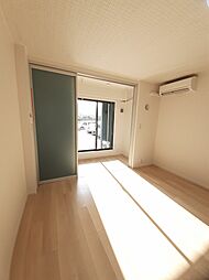 ルミエールIII番館 102 1階1LDKのリビング/ダイニング