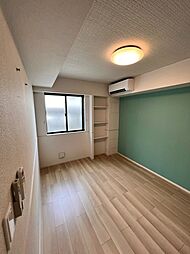 リバーサイドテラス 102 1階1LDKのリビング/ダイニング