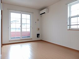 スモール・ファウンテン・パーク 201 2階2LDKのリビング/ダイニング