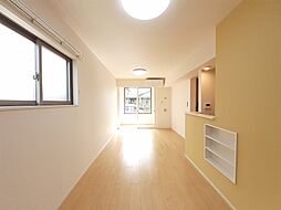 スマイル　ベスト 104 1階1LDKのリビング/ダイニング