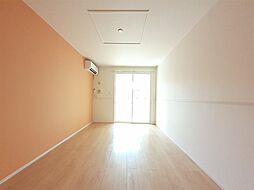 ラック・ド・ルーナI 103 1階1LDKのリビング/ダイニング