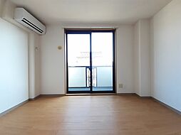 ゴールデンIＢ 202 2階2DKのリビング/ダイニング