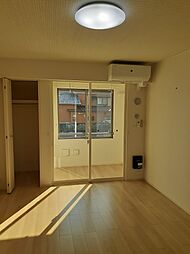 プラムツリー 102 1階1Kのリビング/ダイニング