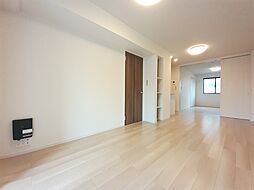 クレオス　Ｂ 102 1階1LDKのリビング/ダイニング