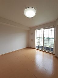 メルヴェイユ　メゾン 202 2階1LDKのリビング/ダイニング