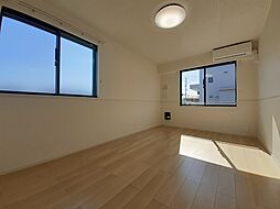 ココ　ヴェルジェ 101 1階1LDKのリビング/ダイニング