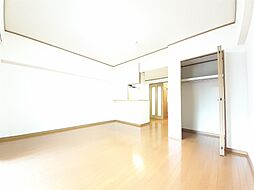 セレスタイト黒崎 907 9階ワンルームのリビング/ダイニング