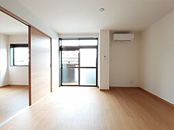 ライジングサンＡ 101 1階2LDKのリビング/ダイニング