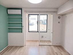 ミラノVI　Ｂ 104 1階ワンルームのリビング/ダイニング