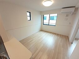 オーブ 201 2階1LDKのリビング/ダイニング