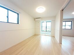 カーザ　マルヒロ 101 1階1LDKのリビング/ダイニング