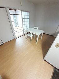 フェリーチェ三角 302 3階2DKのリビング/ダイニング