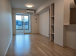 ラシア　III 105 1階1LDKのリビング/ダイニング