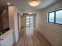 トレス　ポミエＡ 101 1階1LDKのリビング/ダイニング