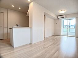 クオーレ彩II 101 1階1LDKのリビング/ダイニング