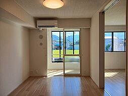 サニー　ピアッツア　II 102 1階1LDKのリビング/ダイニング