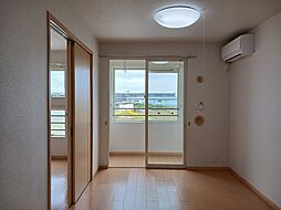 パ−クウィンド 203 2階2DKのリビング/ダイニング