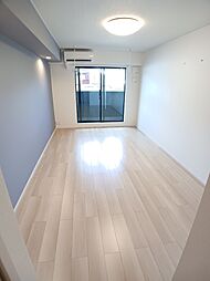 Ｂｏｓｃａｔｏ　Ｔ． 203 2階1Kのリビング/ダイニング