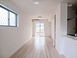 マークグレイスII 104 1階1LDKのリビング/ダイニング