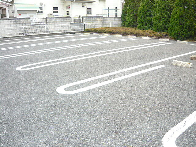 4 / 4